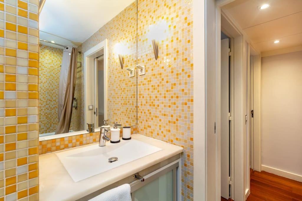 Ola Lisbon - Olaias Apartment Bagian luar foto