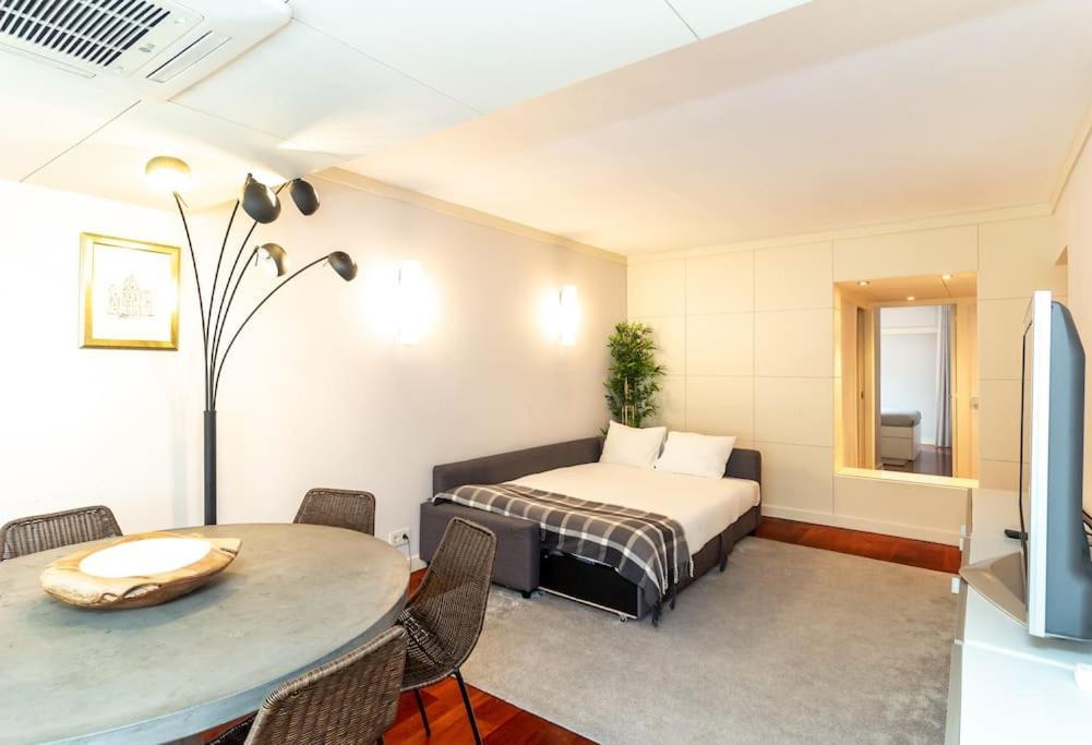 Ola Lisbon - Olaias Apartment Bagian luar foto